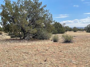 58737 N Tiza Ln, Seligman, AZ 86337