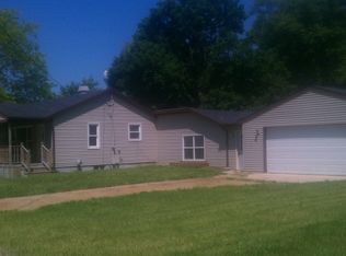 104 Logan St, Sunfield, MI 48890