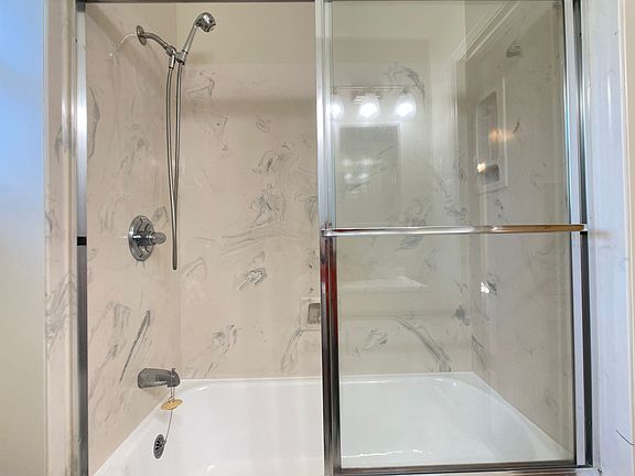2nd image of 442 Madison Ave #452-A