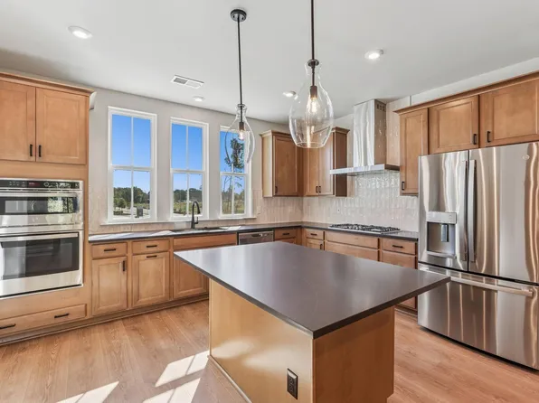 2039 Trident Maple Ln, Chapel Hill, NC 27517