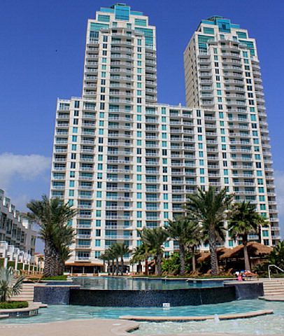 1st image of 310A Padre Blvd