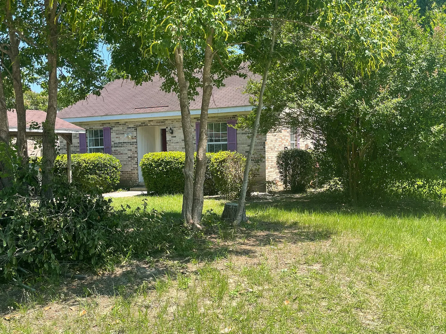 2 bed, 936 sqft, $1,050 — Photo 2
