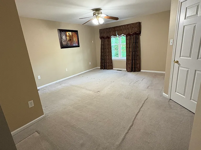 628 Maple Ave — Photo 6