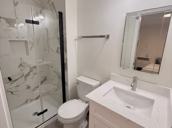 816 NW 60th St #Na, Seattle, WA 98107