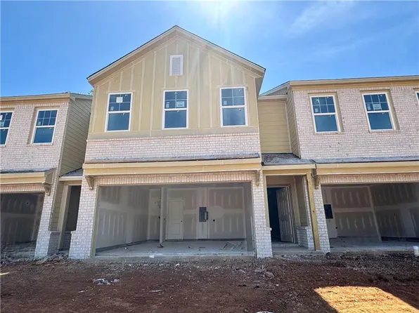 5499 Allegro Ln, Flowery Branch, GA 30542