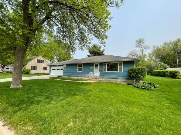 208 Willamor Rd, Albert Lea, MN 56007