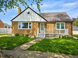 1207 10th Ave, Fulton, IL 61252