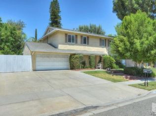 1143 Treadwell Ave, Simi Valley, CA 93065