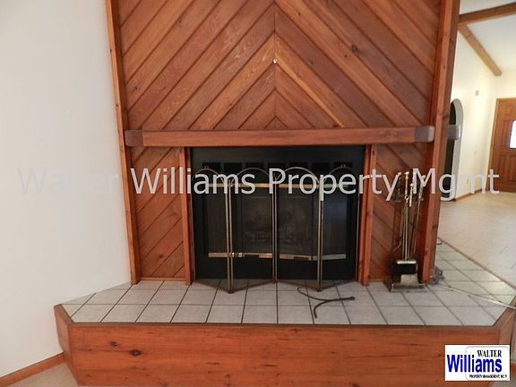 5th image of 58 Lee Dr