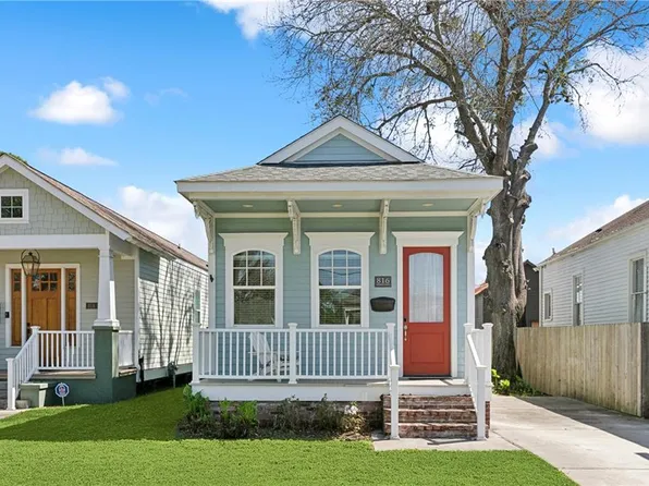 816 Monroe St, Gretna, LA 70053