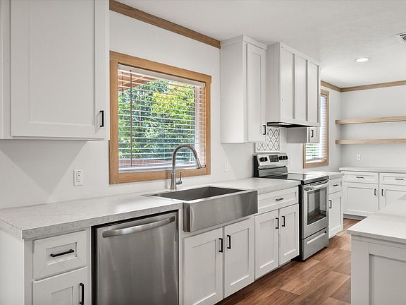 5th image of 716 N Wright Ave