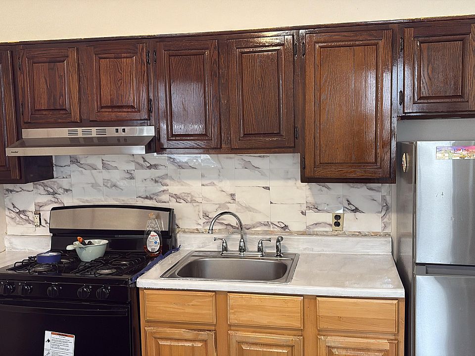 1st image of 28 Columbia Ave APT 2L