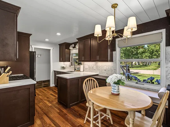 11180 Lower 167th St W, Lakeville, MN 55044