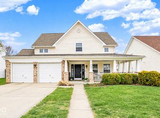 9682 Indigo Ln, Fishers, IN 46038