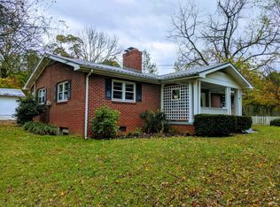 365 D Droke Rd, Piney Flats, TN 37686