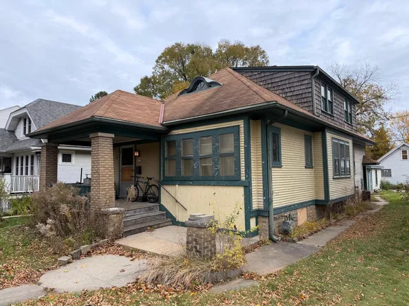 4836 North Mohawk AVENUE, Glendale, WI 53217