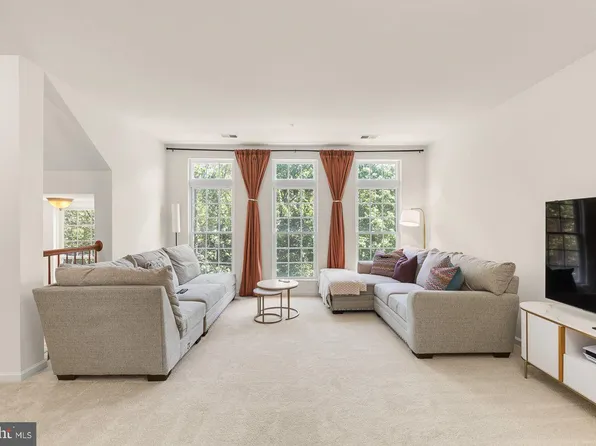 4457 Beacon Grove Cir #B-705b, Fairfax, VA 22033