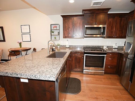3rd image of 13618 N Freestyle Ln
