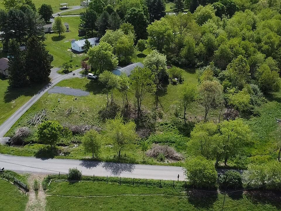1st image of Brier Ln