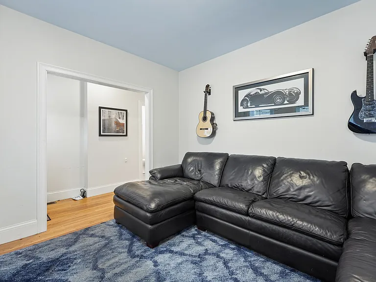 22 Henderson St #1 — Photo 10
