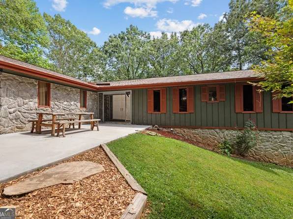 3346 Little Cir, Gainesville, GA 30506