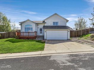 2960 N Rawhide Ridge Rd, Post Falls, ID 83854