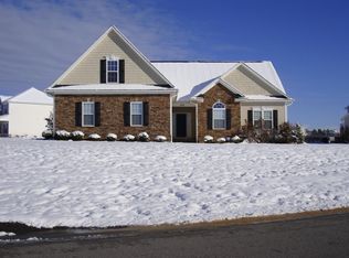 279 Porlock Way, Raeford, NC 28376