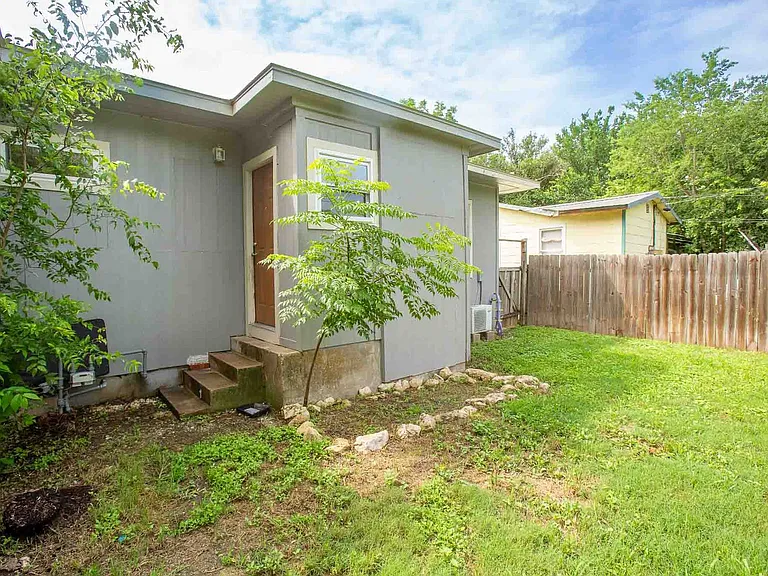 1005 Haynes St #1007 — Photo 18