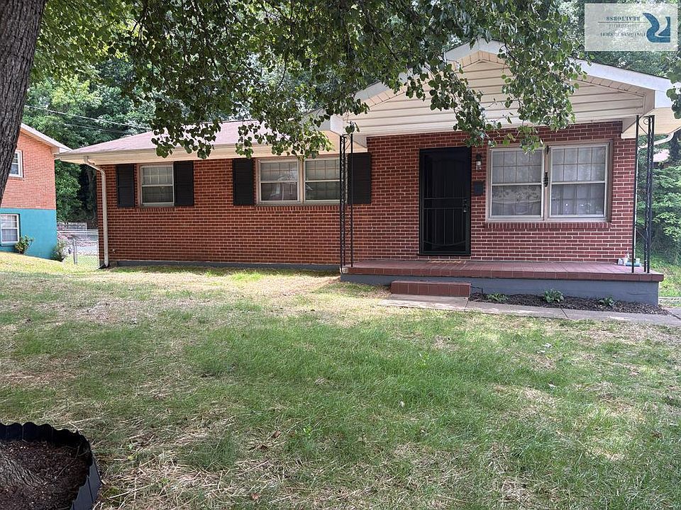 1st image of 127 Allison Dr
