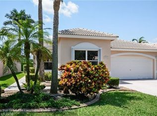 5952 NW 77th Dr, Parkland, FL 33067