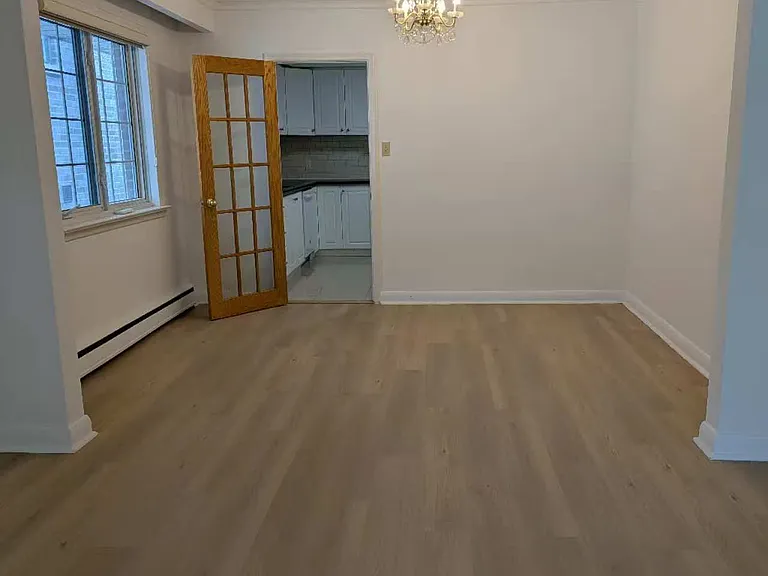 10 Millgate Cres — Photo 5