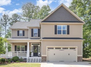 180 Long Grass Dr, Smithfield, NC 27577