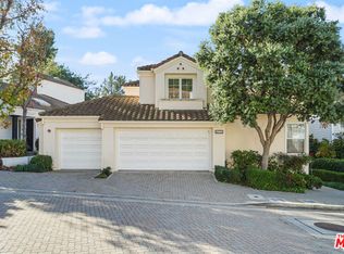 11722 Folkstone Ln, Los Angeles, CA 90077