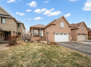 46 Woodhaven Cres, Richmond Hill, ON