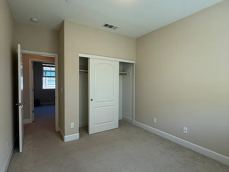 1639 Murasky Pl — Photo 31