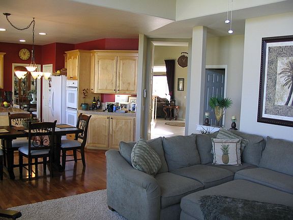 5th image of 2435 Magnolia Ct