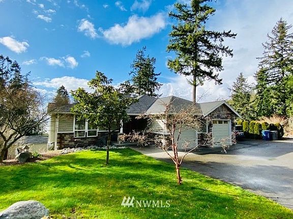 2nd image of 16624 Marine Dr