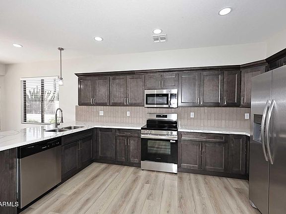 4th image of 1451 E PALM BEACH Drive