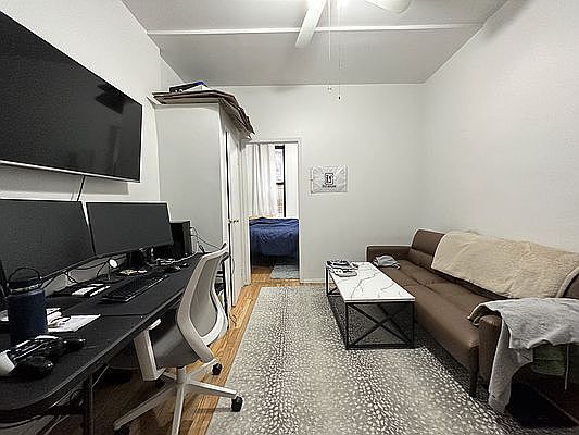 1st image of 330 W 43rd St APT 3