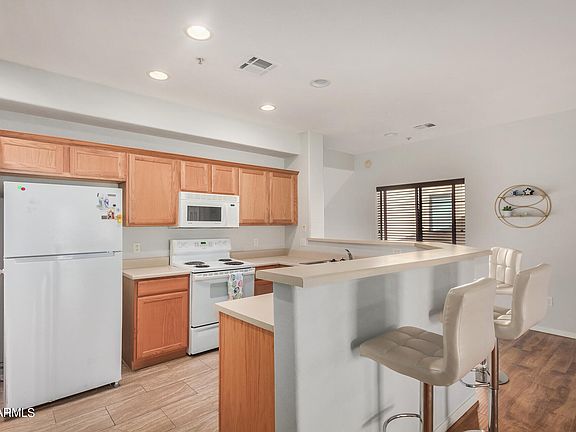 3rd image of 6770 N 47TH Avenue #2006