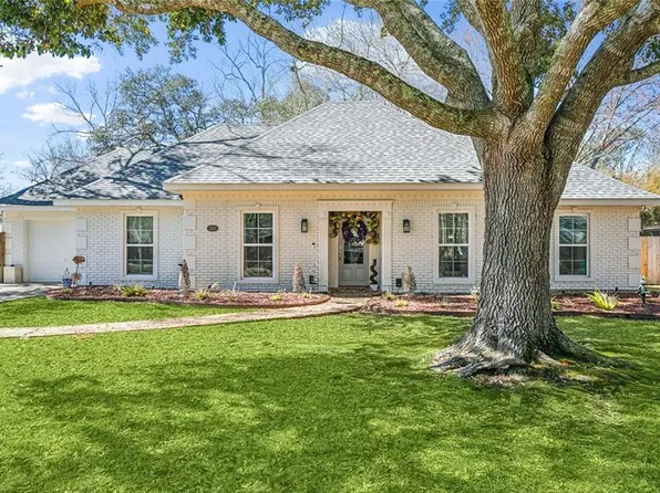 3000 Canaan Pl, Mandeville, LA 70448