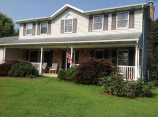 296 W Walnut Tree Dr, Blandon, PA 19510