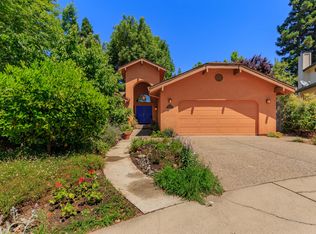8000 Withrow Ct, Fair Oaks, CA 95628