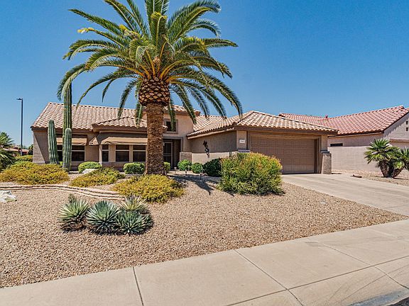 2nd image of 15892 W Grand Isle Way