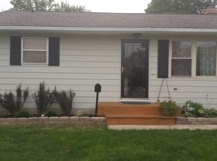 246 Charles St, Red Bud, IL 62278