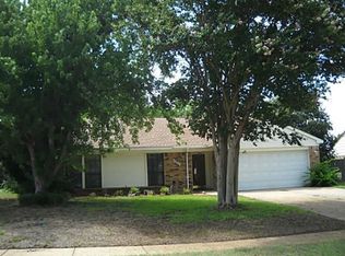 3508 Spring Meadow Ln, Lewisville, TX 75028