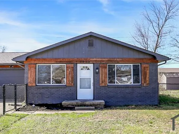 7738 Southfield Dr, Indianapolis, IN 46227