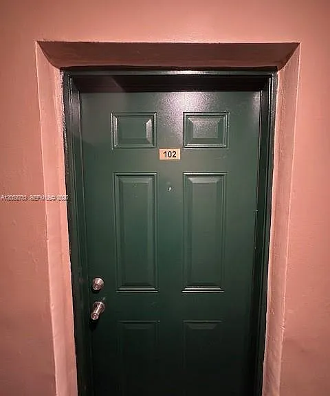1015 NW 45th Ave #102 — Photo 4
