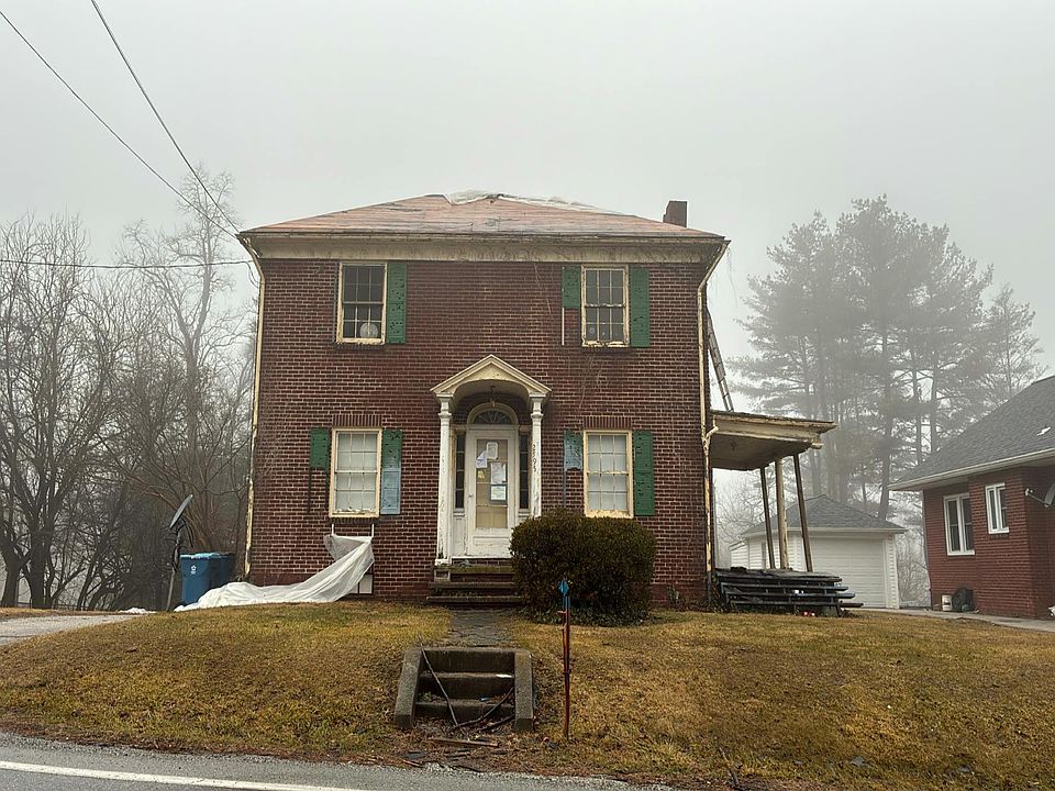 1st image of 2595 York Haven Rd