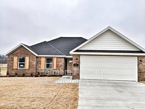 1521 N Dawes St Photo 1